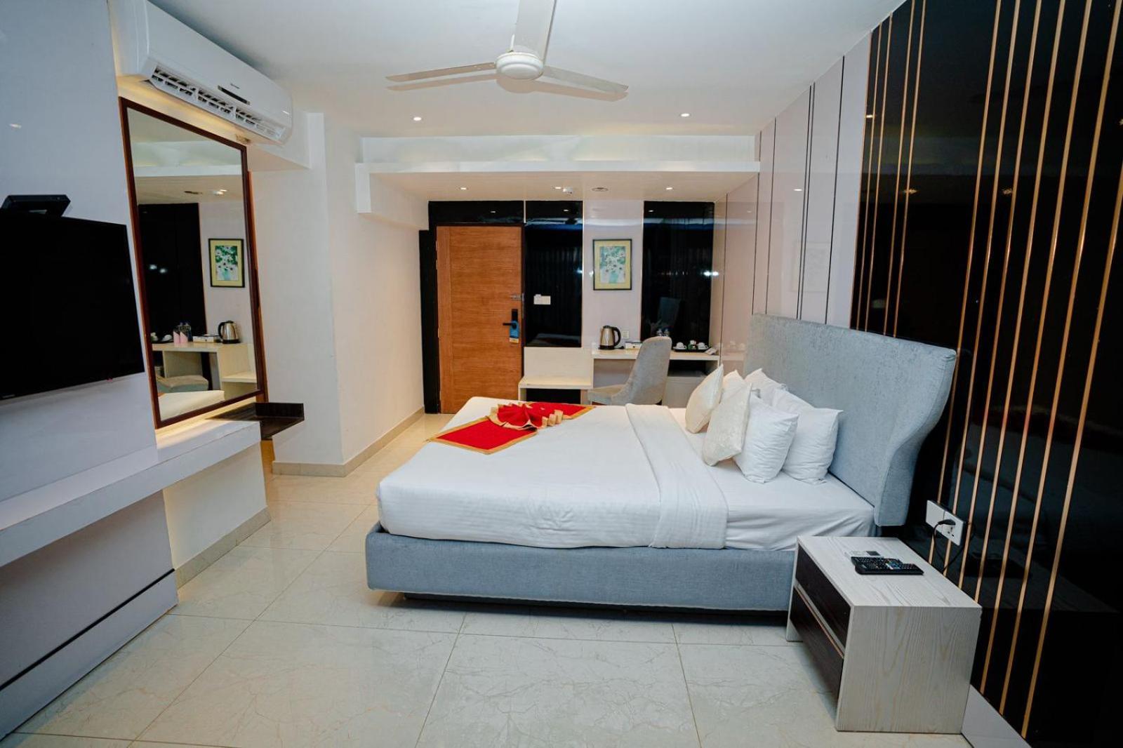 Royal Raj Hotel Rajshahi Exterior photo