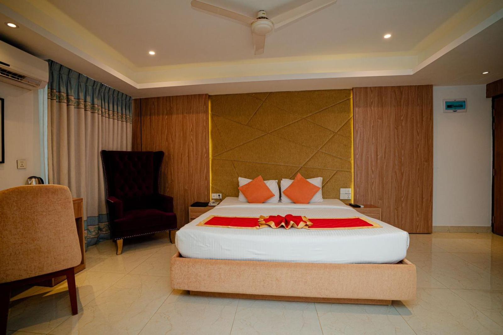 Royal Raj Hotel Rajshahi Exterior photo